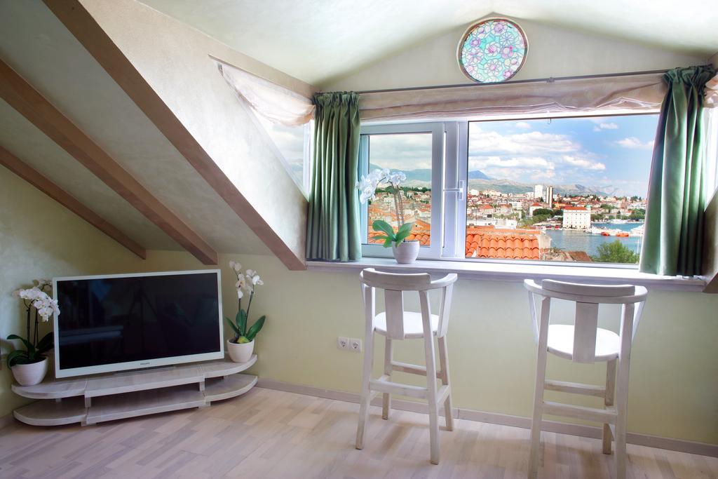 Royal Apartment Varos Split Exteriör bild